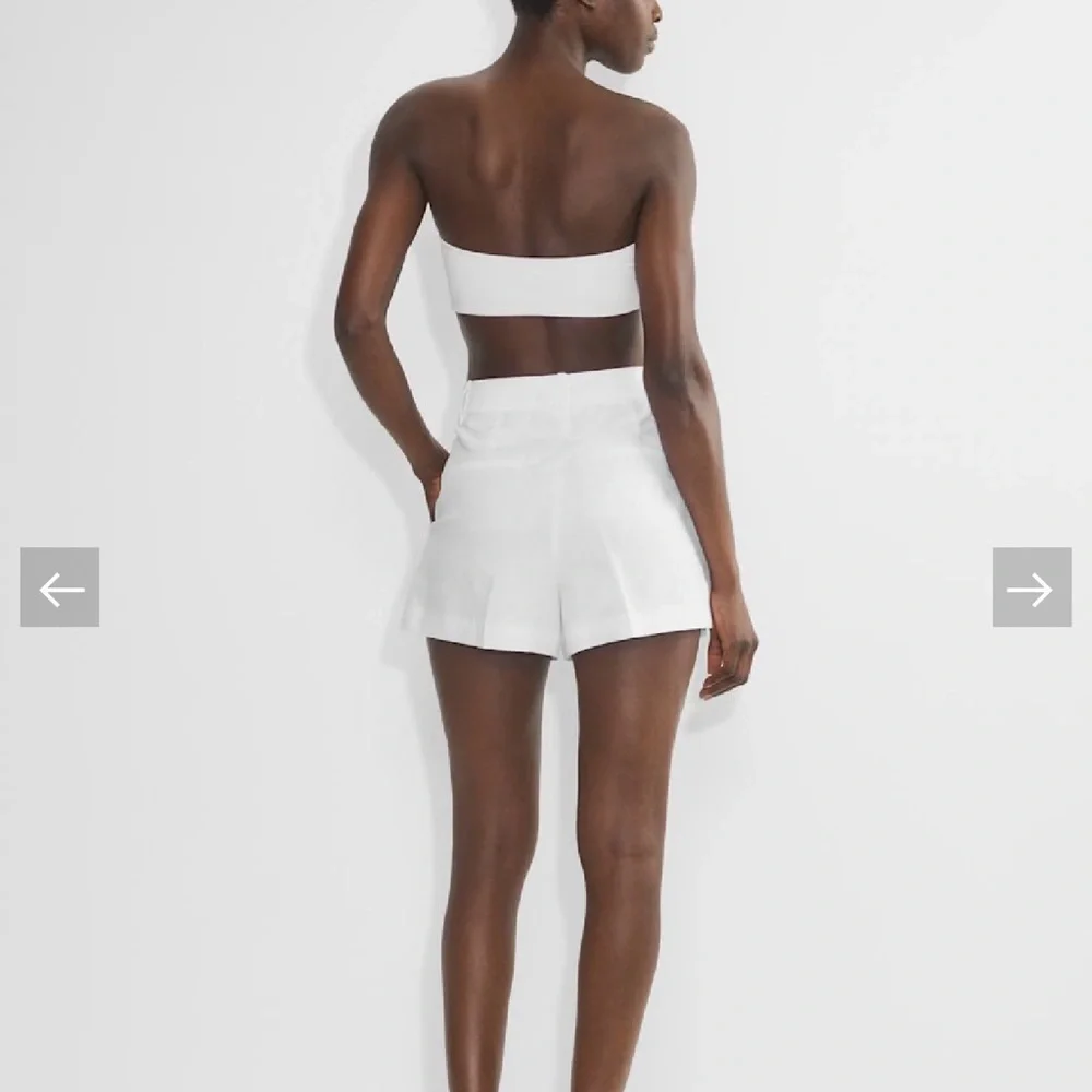 Aritzia Effortless Shorts Curve Mini - Picture 2 of 9